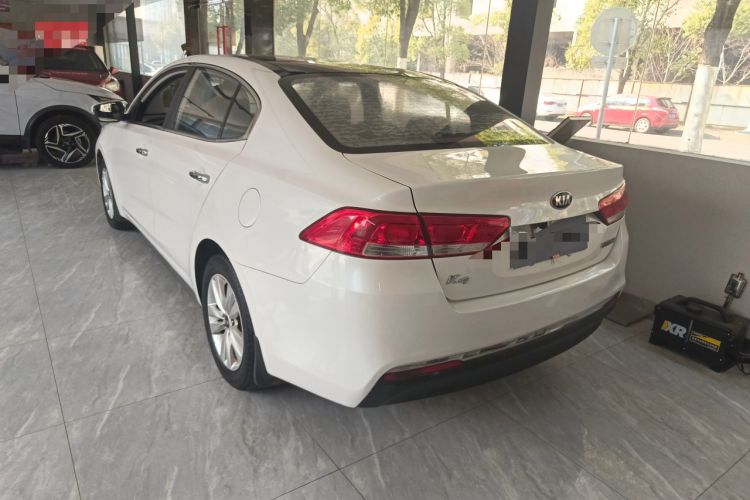 Used Kia K4 2014 1.8L Automatic GLS
