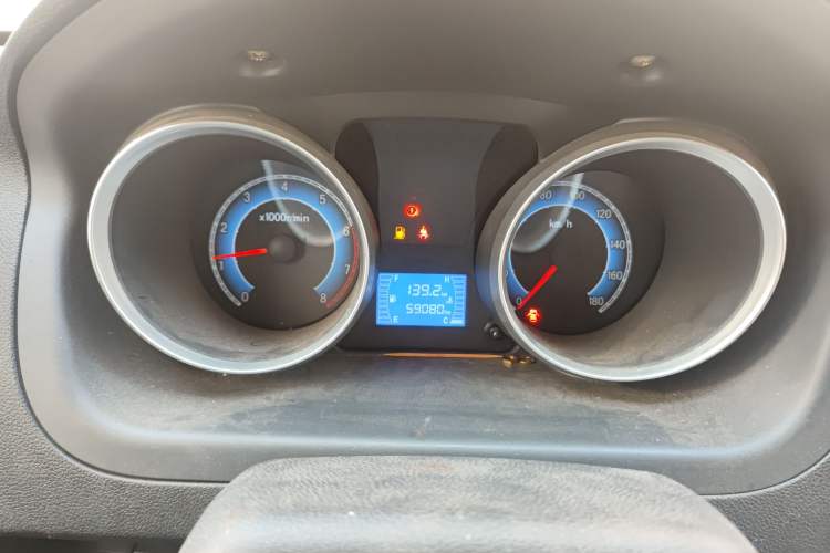 Used Chana Ruixing M80 2021 1.6L Comfort Version 2-Seater Single-Steaming Air Conditioner China VI Standard Flat Roof Dual-Swing Doors – DAM16KR