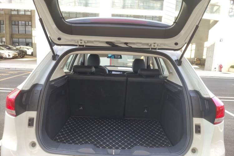 Used Haval H2s 2018 Red-Label 1.5T Dual-Clutch Fashion Edition