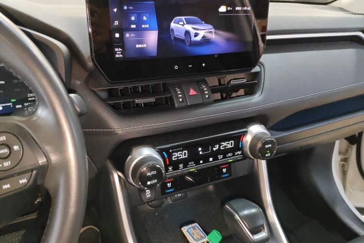 Used Toyota Wildlander 2023 Dual-Motor 2.5L E-CVT Four-Wheel Drive Prestige Edition
