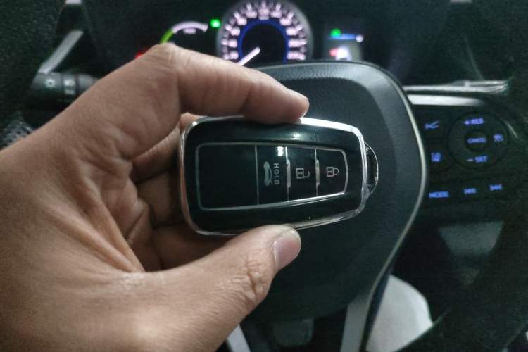 Used Toyota Corolla 2021 Dual-Motor 1.8L E-CVT Elite Edition
