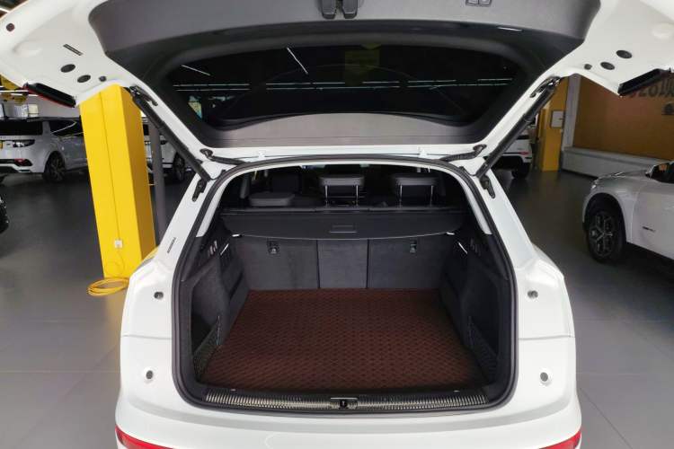 Used Audi Q5L 2022 Updated 40T Luxury Dynamic Edition