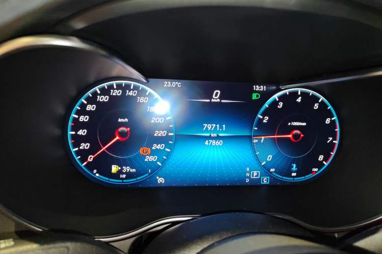 Used Mercedes-Benz GLC 2022 Second Facelift GLC 260 L 4MATIC Luxury Edition
