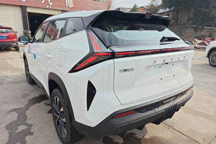 Used Geely Auto Emgrand X7 Sport 2026 Model 1.5TD Aspirational