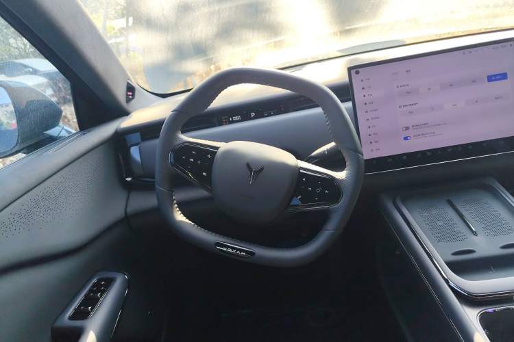 Used VOYAH COURAGE 2024 Four-Wheel Drive Global Edition
