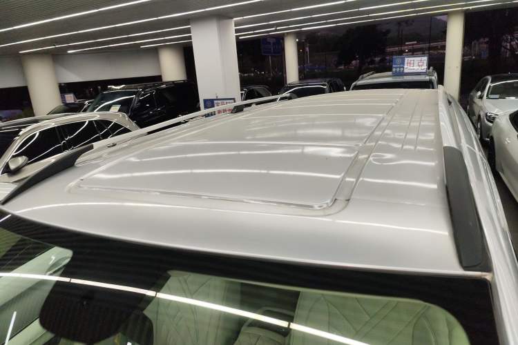 Used Mercedes-Benz Vito 2021 2.0T Elite Version 7 Seats
