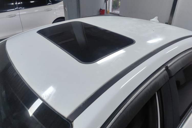 Used Chery Arrizo 5 2018 1.5L Manual Tribute to Youth Edition
