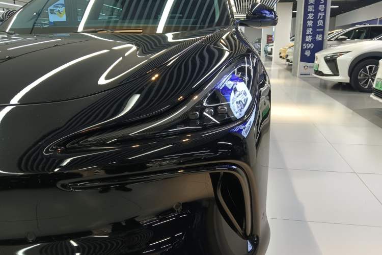 Used  LS6 2023 Max Standard Edition
