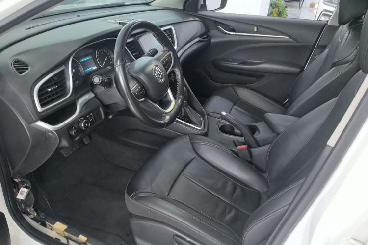 Used Buick GT 2018 18T Automatic Elite Model
