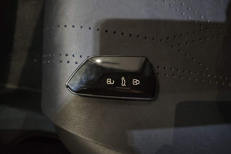 Used Volkswagen ID.3 2024 Pure & Smart Edition
