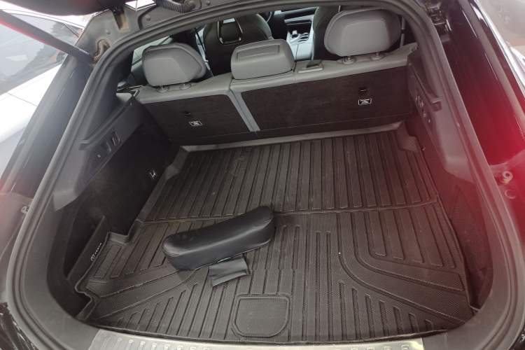 Used Zeekr 001 2025 ME Version 100 kWh All-Wheel Drive