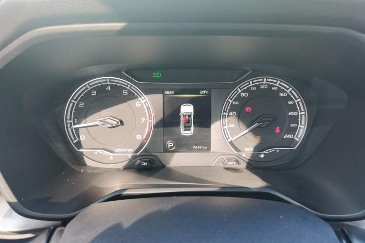 Used Geely Auto Vision X6 2021 PRO 1.4T Automatic Prestige Model
