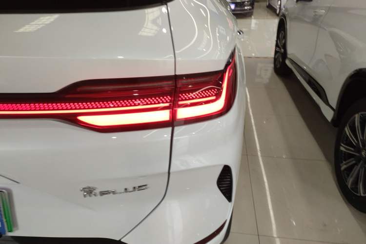 Used BYD Song PLUS New Energy 2023 Champion Edition DM-i 110KM Flagship PLUS