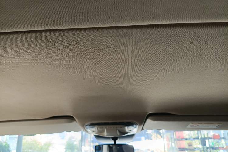 Used Mercedes-Benz Vito 2018 2.0T Elite Version 7 Seats China VI Emission Standard