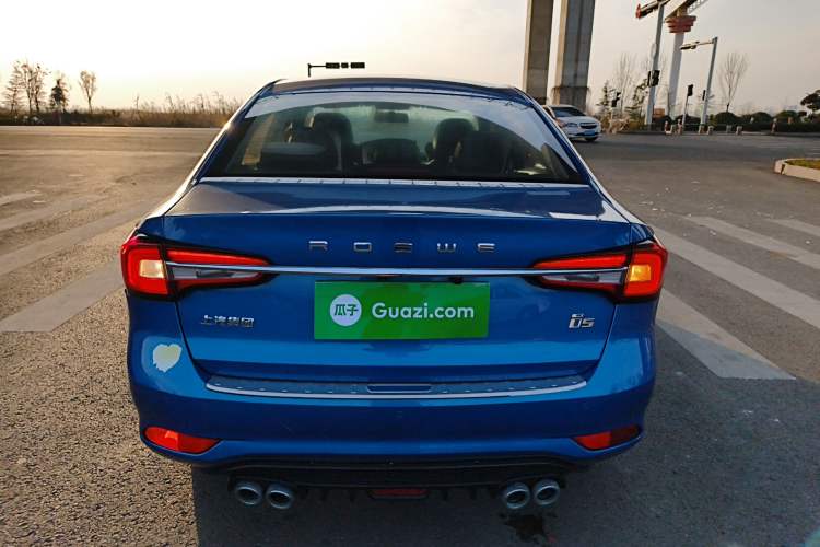 Used Roewe i5 2019 1.5L Automatic 4G Connected Langhao Edition
