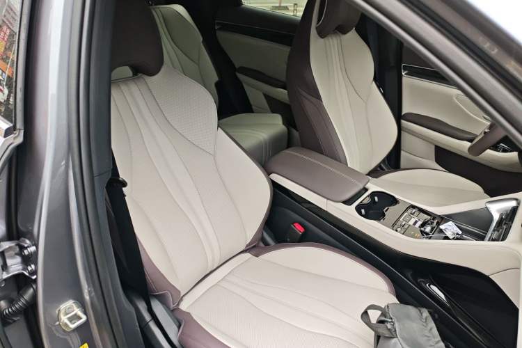 Used BYD Song PLUS New Energy 2025 DM-i Intelligent Driving 160KM Flagship Model
