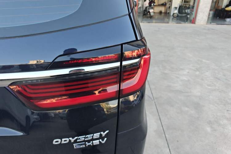 Used Honda Odyssey 2022 2.0L eHEV Sharp Enjoyment Edition
