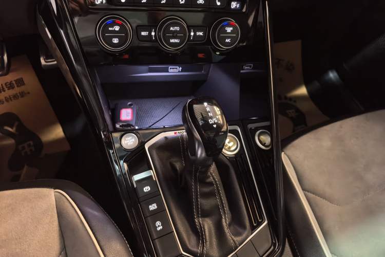 Used Volkswagen Tayron 2019 380TSI Four-Wheel Drive R-Line China VI-standard