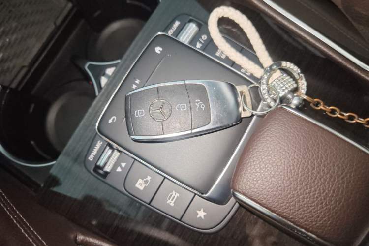 Used Mercedes-Benz GLE 2021 GLE 350 4MATIC Stylish Model
