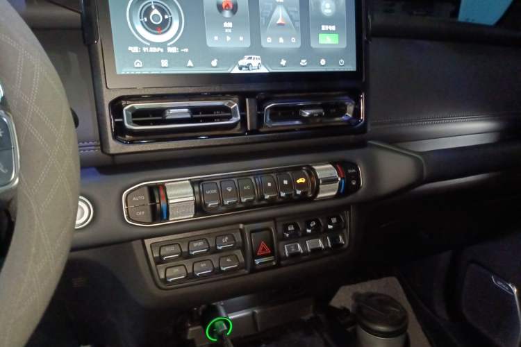 Used  T01 2024 2.0T Explorer
