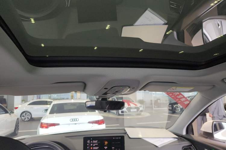 Used Audi Q5L 2024 40 TFSI Fashion Dynamic Model