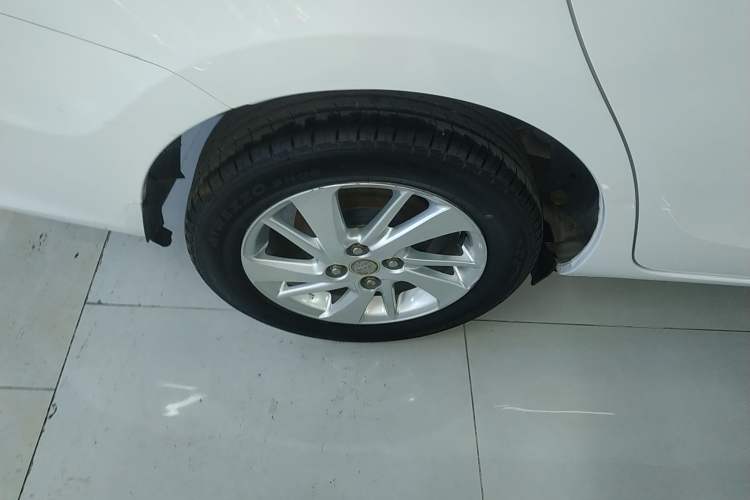 Used Toyota YARiS L 2017 1.5E CVT Dynamic Edition
