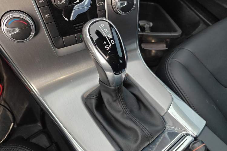 Used Volvo S60 2018 S60L T3 Smart Upgrade Edition