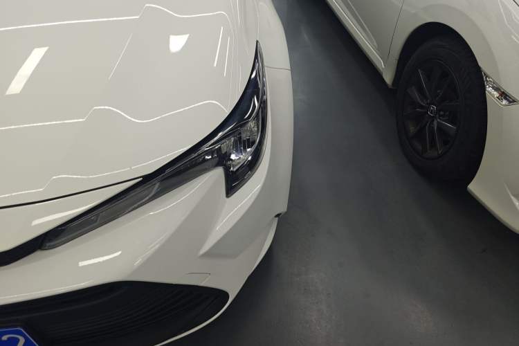 Used Toyota Levin 2023 Smart Electric Hybrid Dual-Engine 1.8L Leading Edition
