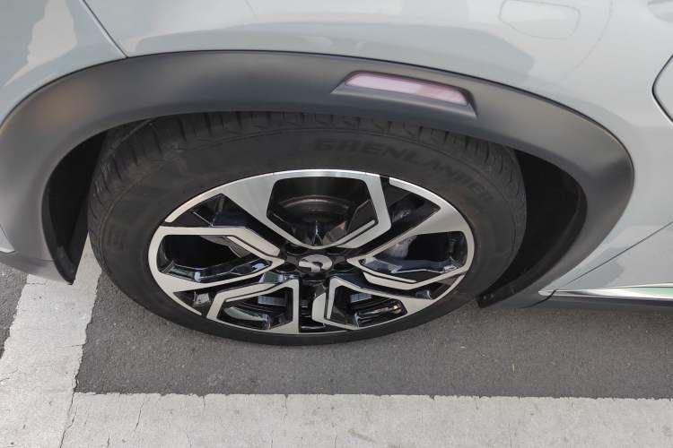 Used Nio ES8 2020 580 km Range Signature Edition Six-Seater Version
