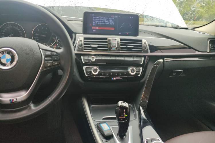 Used BMW 3 Series 2018 320Li Fashion Model
