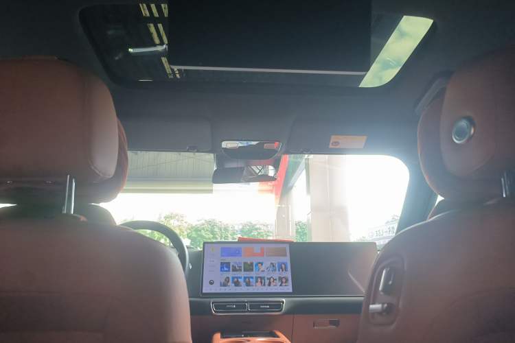 Used Li Auto L8 2023 Max model
