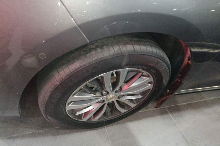 Used Buick GL8 2018 ES 28T Flagship Model China VI Standard
