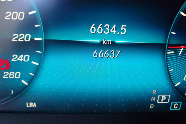 Used Mercedes-Benz GLC 2021 GLC 260 L 4MATIC Luxury Model
