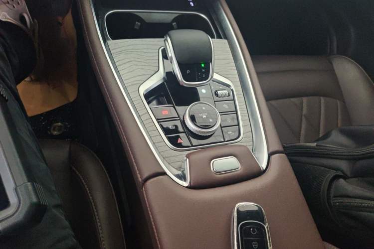 Used Chery Tiggo 8 PRO 2025 290T Two-Wheel Drive Prestige Edition
