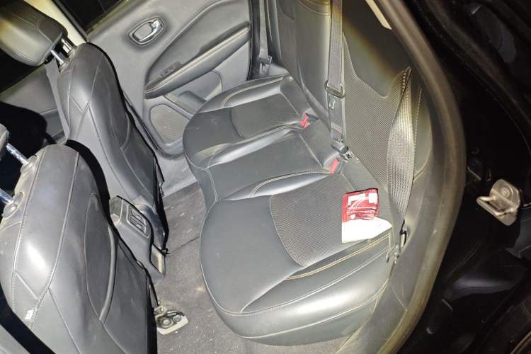 Used  Compass 2017 200T Automatic Family Edition