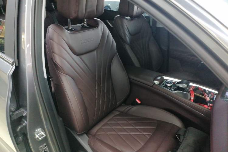 Used Chery Tiggo 8 PRO 2024 Champion Edition 390T Two-Wheel Drive Peak Version 5 Seats
