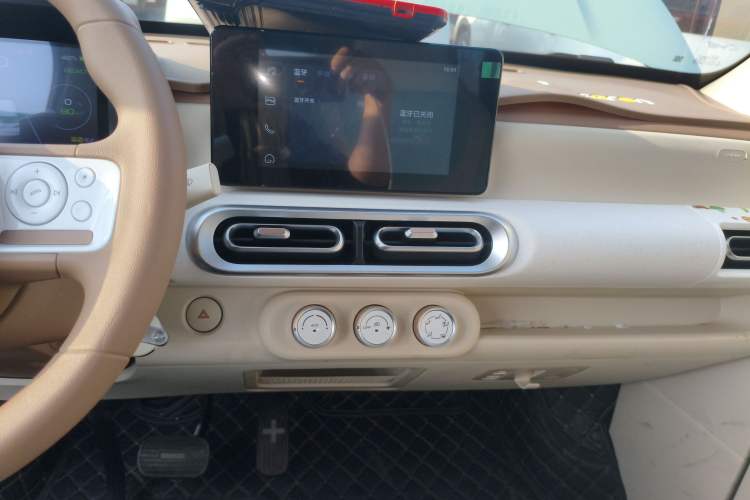 Used Wuling Hongguang MINIEV 2024 3rd Generation 215km Advanced Version