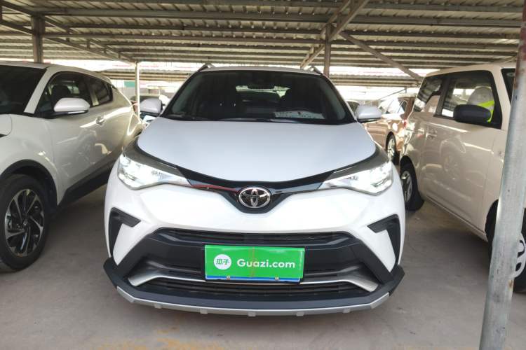 Used Toyota IZOA 2021 2.0L Enjoy Edition
