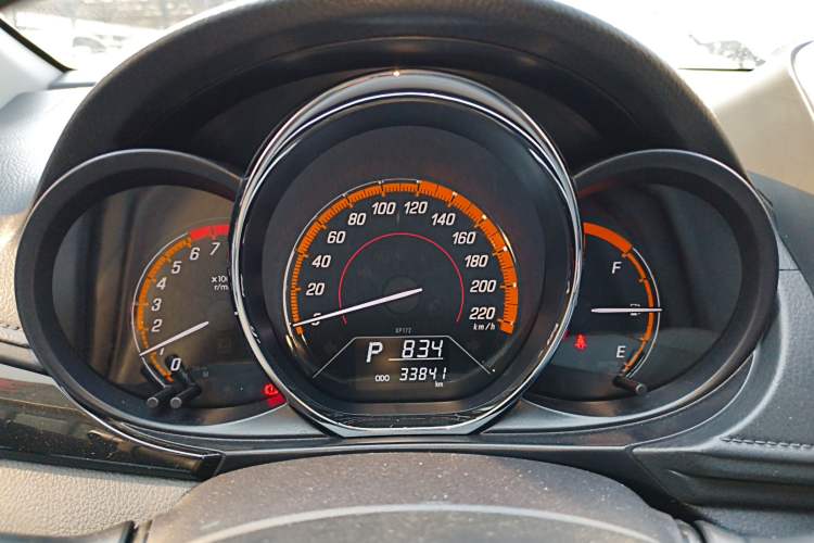 Used Toyota YARiS L 2022 X-Trail 1.5L CVT Luxury PLUS Edition
