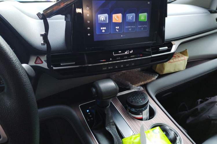 Used Toyota Granvia 2023 2.5L Hybrid Comfort Edition