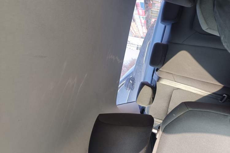 Used Volkswagen Santana 2015 1.6L Manual Fashion Edition