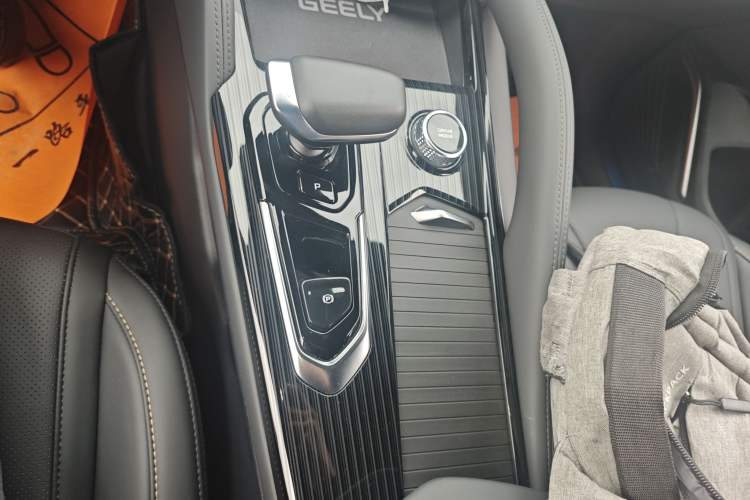 Used Geely Auto Monjaro L 2024 2.0TD DCT EVO Two-Wheel Drive Long-Range Version