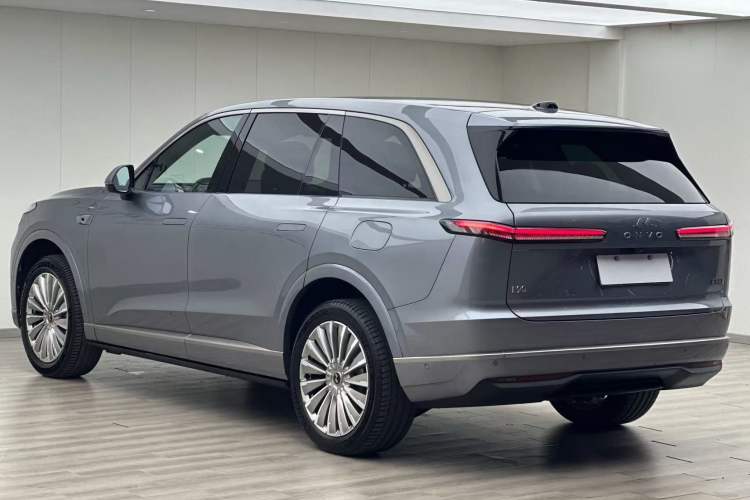 Used ONVO Luxeed L90 2025 Model—Max Six-Seater Version