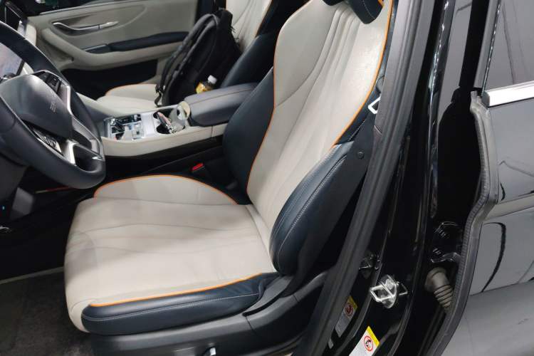 Used BYD Song PLUS New Energy 2023 Champion Edition DM-i 150KM Flagship PLUS
