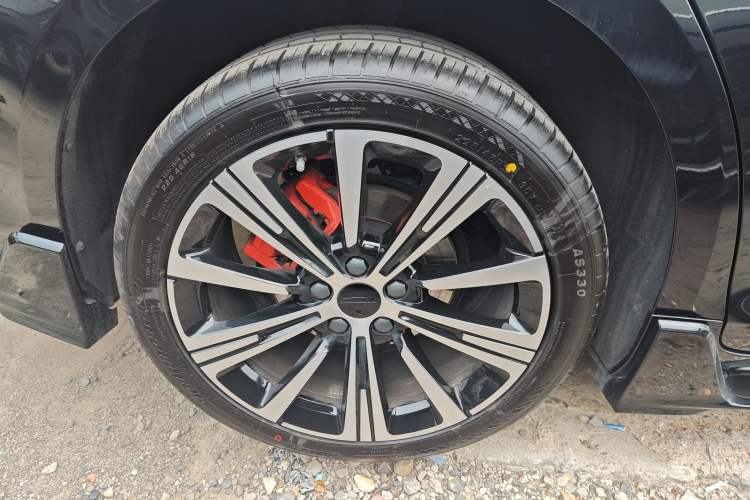 Used Geely Auto Preface 2025 Dongfang Yao 1.5TD Kunlun Edition
