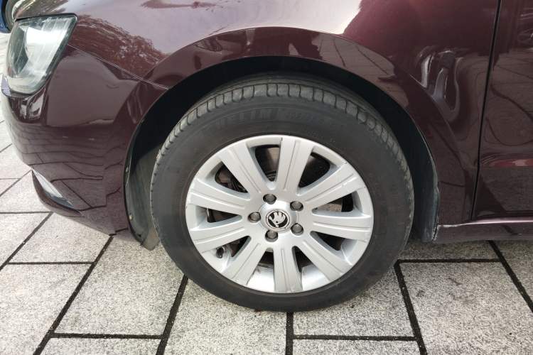 Used Skoda Superb 2013 1.4TSI DSG Sport Edition
