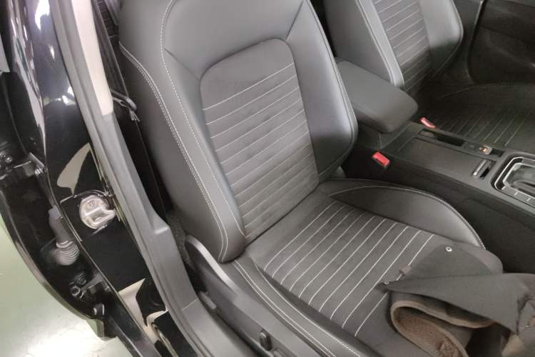 Used Volkswagen Magotan 2020 330TSI DSG Luxury Edition