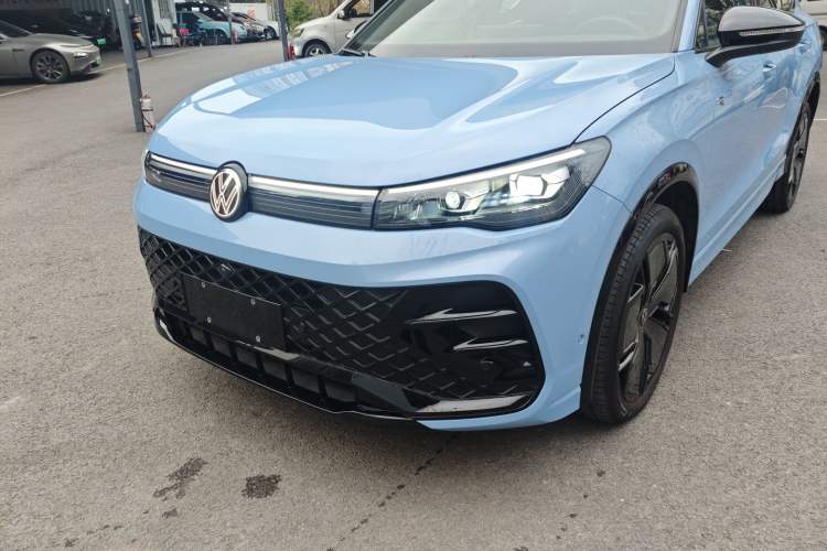 Used Volkswagen Tiguan L 2024 PRO 380TSI Four-Wheel Drive R-Line Prestige Edition
