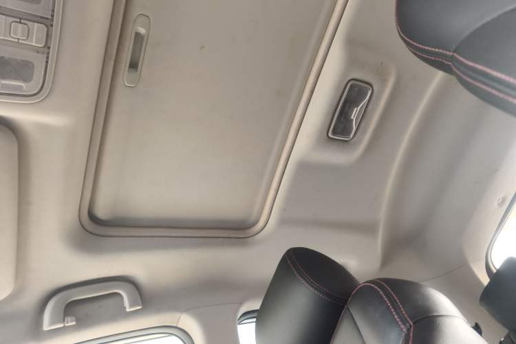 Used Changan CS35 2016 1.6L Automatic Luxury Model China IV Standard