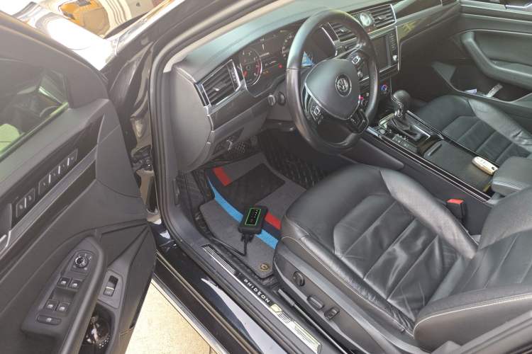 Used Volkswagen Phideon 2018 380TSI Two-Wheel Drive Business Edition